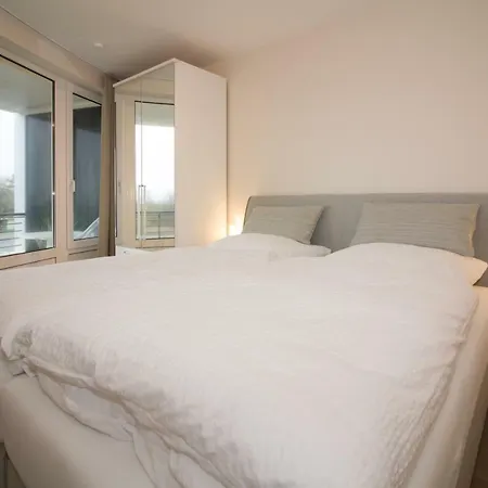 Kurpark-residenz W112 *